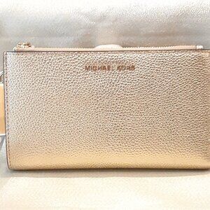 Jet Set Travel Signature Logo Smartphone Wallet- Gold Leather